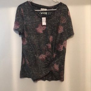 NWT Maurices v neck little gathering